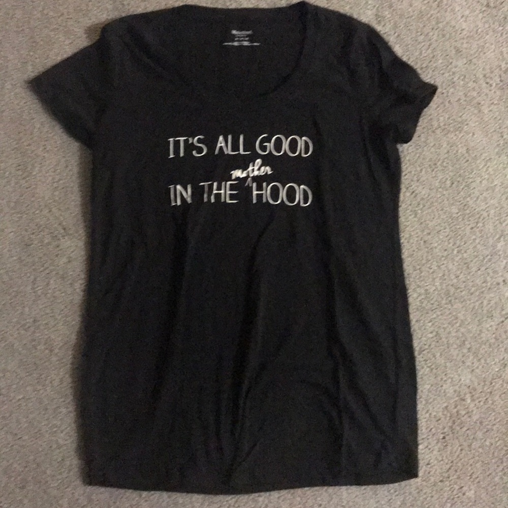 MATERNITY graphic tee